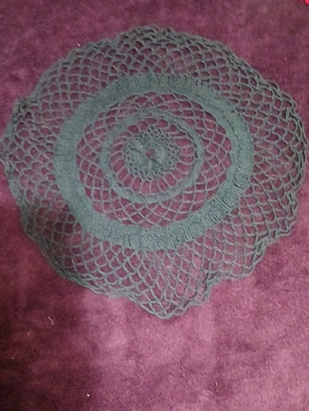 Vintage Handmade Crochet Doilies Set - Cream, Red, Yellow, Green, Pink - Picture 6 of 6